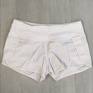 White lululemon shorts